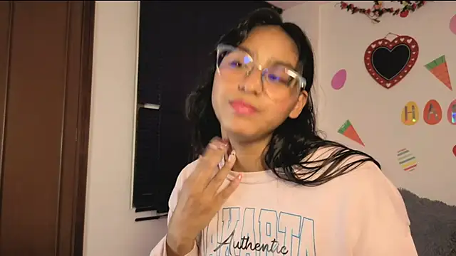 PaulaCutexs online show from 04-09-26, 06:19