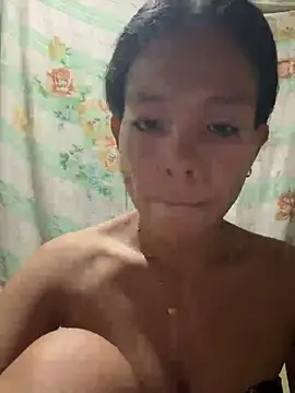 Snapshot of chinny1112 chatting on 06-03-26, 02:55 chinny1112 online show from 06-03-26, 02:55