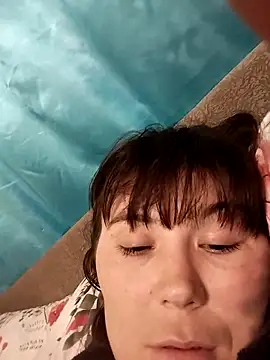 Stlla3704 online show from 04-13-26, 07:19