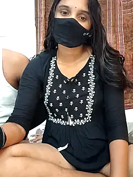 Snapshot of Telugucouple1431 chatting on 04-09-26, 04:34 Telugucouple1431 online show from 04-09-26, 04:34