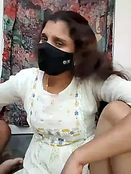 Snapshot of Telugucouple1431 chatting on 07-03-26, 06:31 Telugucouple1431 online show from 07-03-26, 06:31