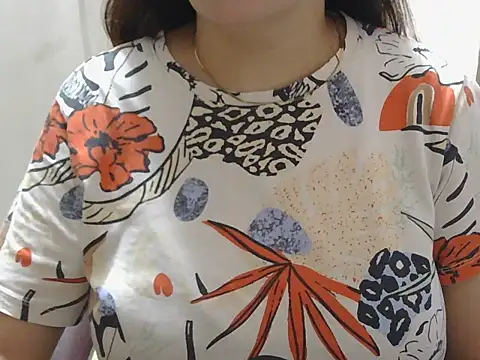 Snapshot of spicy_Zara chatting on 06-30-26, 12:17 spicy Zara online show from 06-30-26, 12:17
