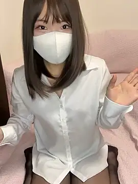Snapshot of ichigonoiichan chatting on 06-04-26, 11:55 ichigonoiichan online show from 06-04-26, 11:55