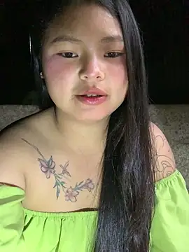 Motminhthoi online show from 04-18-26, 11:14