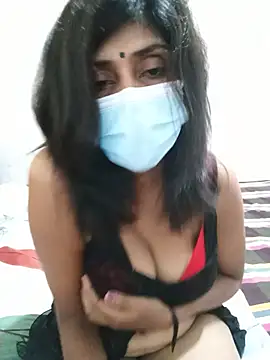 Snapshot of Amisha-35 chatting on 05-26-26, 01:23 Amisha-35 online show from 05-26-26, 01:23
