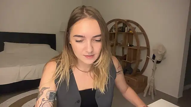 RoxyWet online show from 03-30-26, 01:23