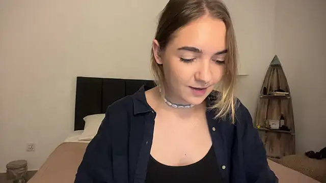 RoxyWet online show from 04-13-26, 01:27