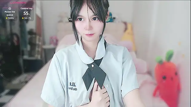 Snapshot of Rabbit1320 chatting on 06-11-26, 12:25 Rabbit1320 online show from 06-11-26, 12:25