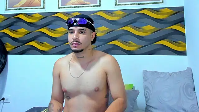 Leon Hotx online show from 03-25-26, 07:20