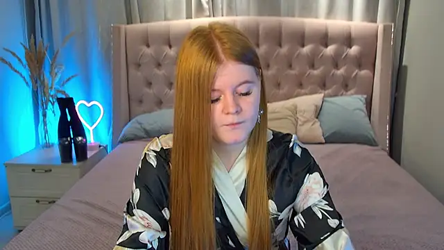 JessicaEmber online show from 04-21-26, 05:03