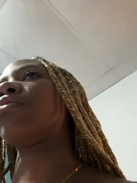 blackkPetitte online show from 04-20-26, 11:28