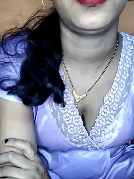 Hot lady234 online show from 06-17-26, 05:54