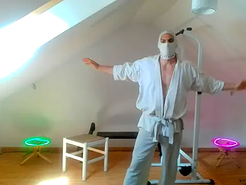 NinjaLaser online show from 04-29-26, 11:47