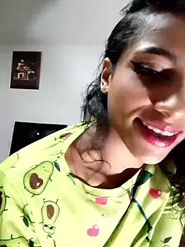 KattyBerryX online show from 04-06-26, 06:20