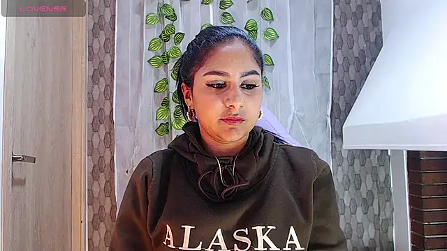 Adela gincm online show from 03-13-26, 05:47