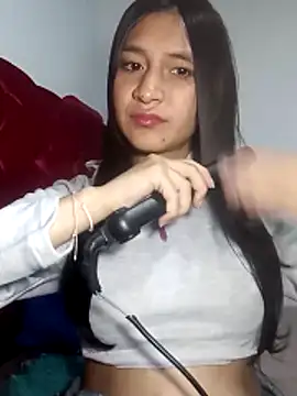 KarolaMendez online show from 06-16-26, 12:13