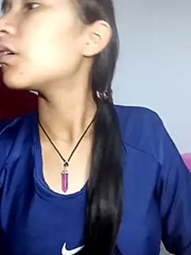 KarolaMendez online show from 07-04-26, 12:28