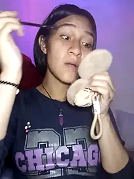 KarolaMendez online show from 07-19-26, 09:07