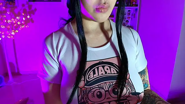 Snapshot of Nanachi_uwu chatting on 05-27-26, 07:05 Nanachi uwu online show from 05-27-26, 07:05