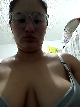 Brittany G online show from 04-11-26, 06:40