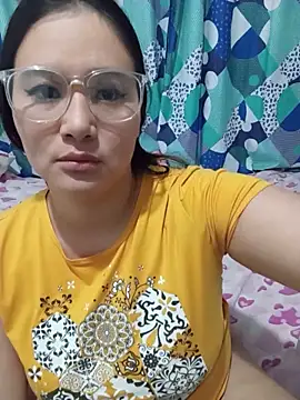Snapshot of Brittany_G chatting on 05-28-26, 05:49 Brittany G online show from 05-28-26, 05:49