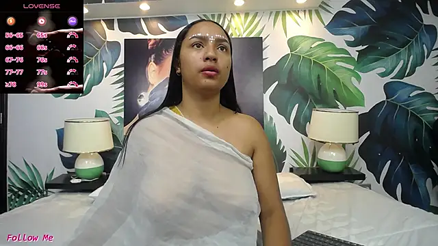 Snapshot of shakti_moumita chatting on 06-04-26, 01:17 shakti moumita online show from 06-04-26, 01:17