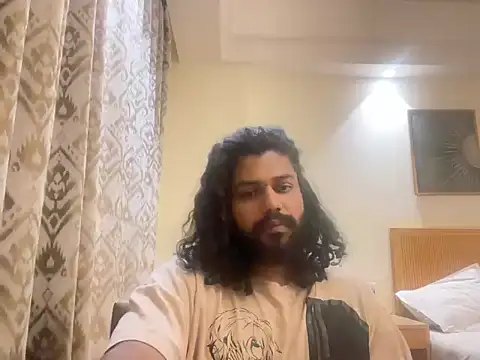 Snapshot of abhinaxx chatting on 04-08-26, 08:42 abhinaxx online show from 04-08-26, 08:42