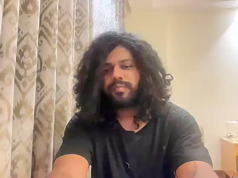 Snapshot of abhinaxx chatting on 04-09-26, 08:25 abhinaxx online show from 04-09-26, 08:25