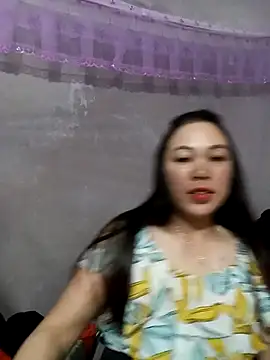 Chengnie online show from 03-18-26, 01:47