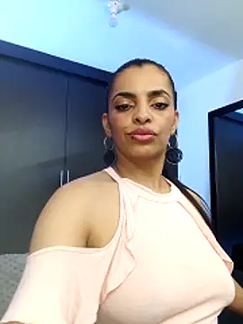 Snapshot of Heda-soSo chatting on 03-21-26, 02:16 Heda-soSo online show from 03-21-26, 02:16