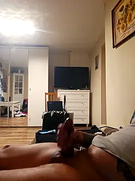 Czarnykonik7111 online show from 04-21-26, 01:53