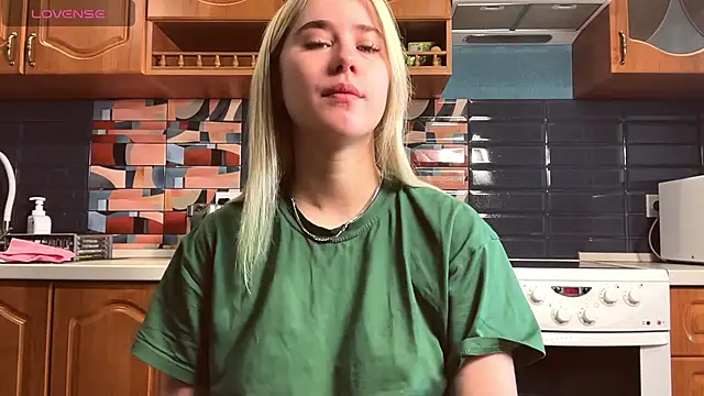 ivygenesis online show from 04-27-26, 03:15