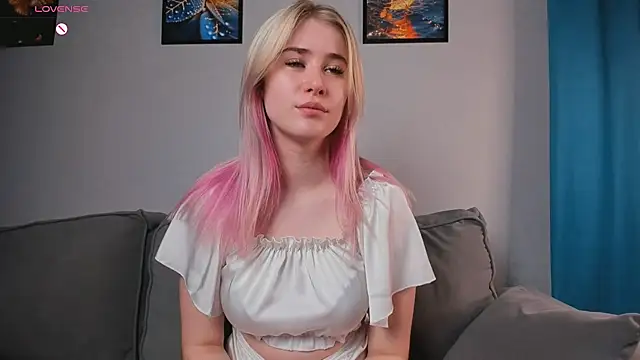 Snapshot of ivygenesis chatting on 06-07-26, 04:49 ivygenesis online show from 06-07-26, 04:49
