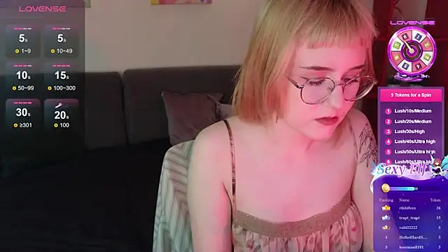 TheaQuill online show from 04-29-26, 02:43