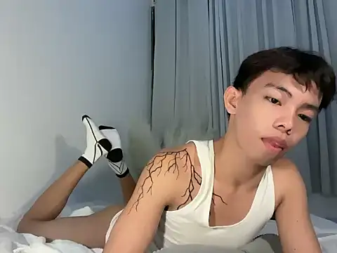 hottasianboy online show from 05-18-26, 08:20