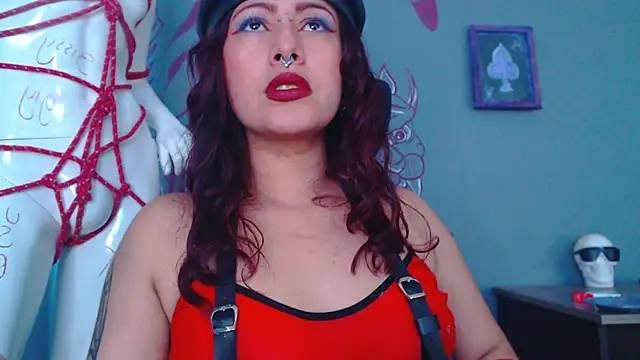 Regina Iris online show from 05-13-26, 01:19