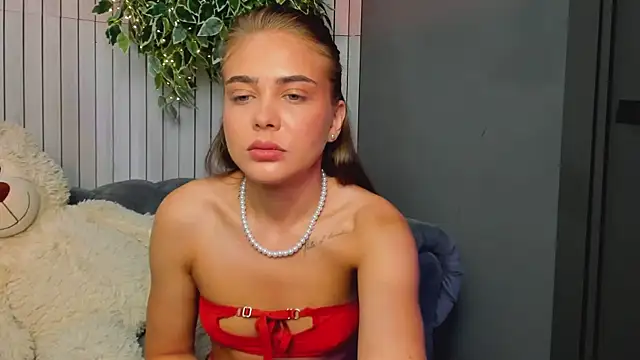 MilaLewi online show from 05-30-26, 01:25