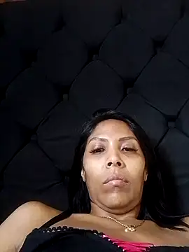 cosita rica 1 online show from 03-29-26, 05:46