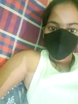 nidhiyadav00 online show from 04-19-26, 09:08