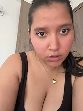 Mila Sunshin online show from 03-13-26, 03:40