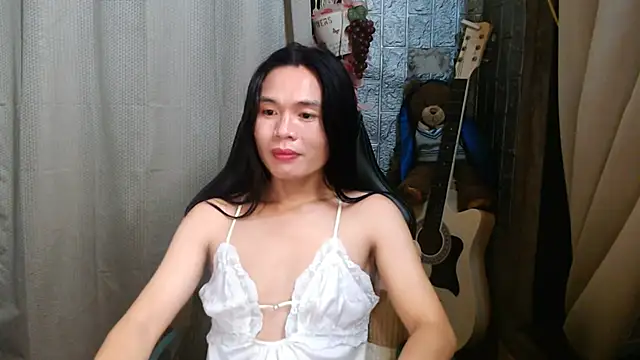 small 13 online show from 05-09-26, 03:28
