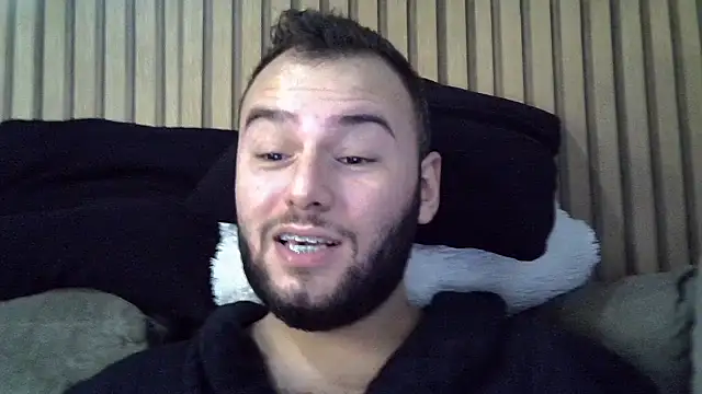 Snapshot of piazaocwb23 chatting on 06-15-26, 07:27 piazaocwb23 online show from 06-15-26, 07:27
