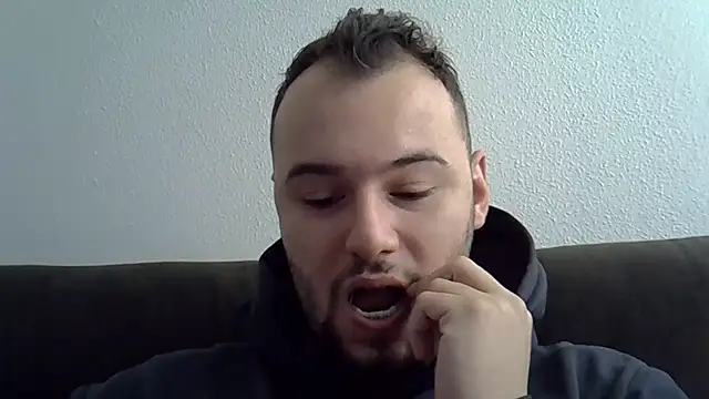 piazaocwb23 online show from 06-24-26, 03:22
