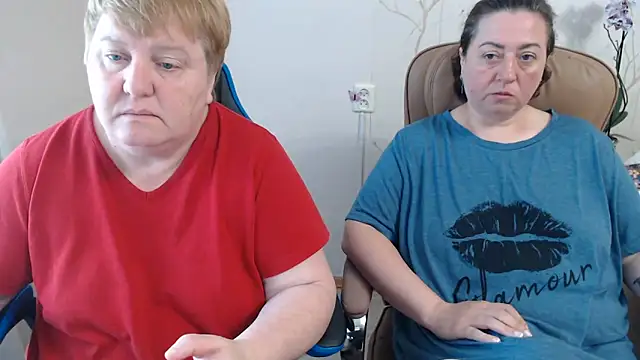 Lindy-Jeanie online show from 06-07-26, 07:01