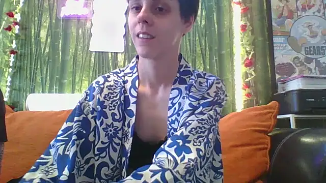 Snapshot of Girls26x chatting on 04-07-26, 01:00 Girls26x online show from 04-07-26, 01:00