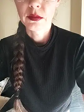 pimentinha02 online show from 04-26-26, 03:42