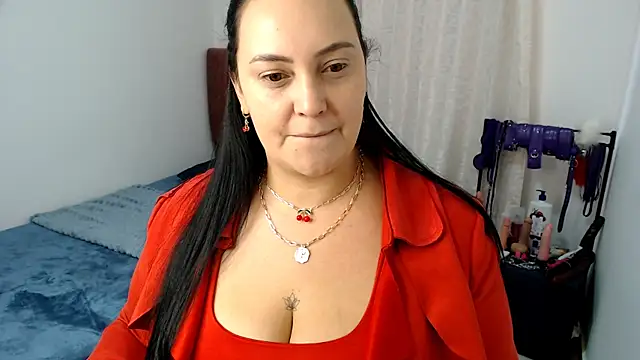 Snapshot of Veroniicabbw_ chatting on 05-11-26, 01:50 Veroniicabbw online show from 05-11-26, 01:50