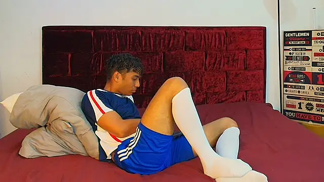 Snapshot of The_Penthouse_boys chatting on 06-21-26, 12:46 The Penthouse boys online show from 06-21-26, 12:46