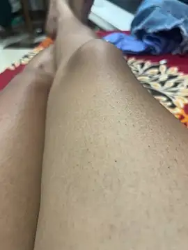 Snowygirl11 online show from 04-22-26, 02:29