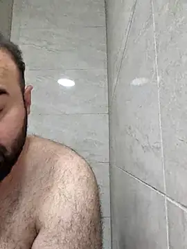 Snapshot of bigmillz32 chatting on 05-04-26, 11:34 bigmillz32 online show from 05-04-26, 11:34